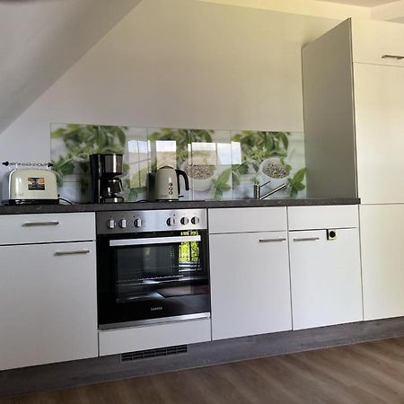 Neu Ferienwohnung Hofmann Χούζουμ Εξωτερικό φωτογραφία